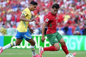 Ancelotti nhận cảnh báo sớm khi Brazil nhọc nhằn hòa Morocco
