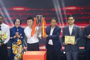 Công an Hà Nội FC bội thu giải thưởng tại V-League Awards 2026