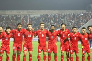 HLV Kim Sang-sik triệu tập 28 cầu thủ ĐT Việt Nam cho AFF Cup 2026: Sức mạnh từ dàn sao nhập tịch