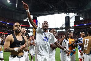 Cape Verde hòa Tây Ban Nha và những màn ra mắt đáng nhớ nhất lịch sử World Cup