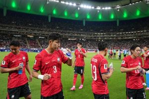 FIFA biến quãng nghỉ uống nước thành 'mỏ vàng' quảng cáo