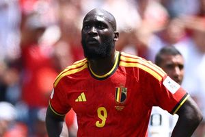 Lukaku vào sân 16 giây lập tức khiến FIFA bối rối