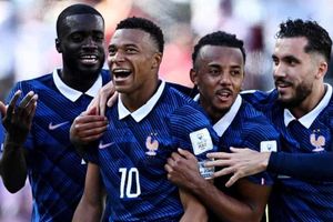 Mbappe phá kỷ lục ghi bàn, Pháp tưng bừng mở màn World Cup