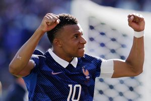 Mbappe phá kỷ lục ghi bàn ở World Cup