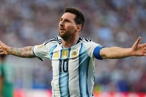 Messi ghi hat-trick, đi vào lịch sử World Cup