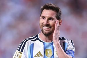 Messi nói gì khi lập hat-trick và khóc ngay trận ra quân World Cup 2026?