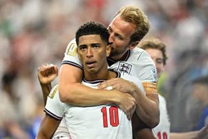 Harry Kane rực sáng, tuyển Anh khởi đầu World Cup thuyết phục