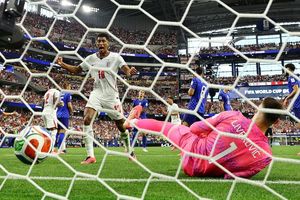 Anh – Croatia 4-2: Tam sư không làm người hâm mộ thất vọng