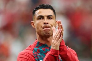 Ronaldo xô đổ kỷ lục World Cup