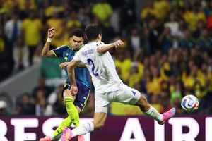 Colombia thắng Uzbekistan 3-1, Luis Díaz ghi dấu ấn