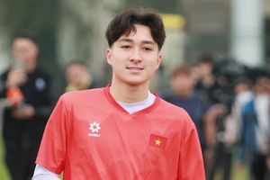Cựu tuyển thủ U17 Việt Nam gia nhập đội bóng của Pháp là ai?
