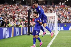 Trực tiếp Anh vs Croatia 2-1 (H1): Vào!!! Harry Kane ghi bàn