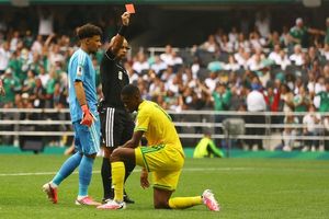 World Cup 2026 'bội thu' thẻ đỏ