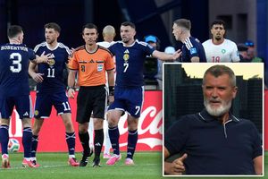 FIFA bị phản đối vì trọng tài, 2 đội bị loại khỏi World Cup