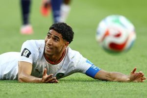 Lý do Hakimi bị CĐV Scotland la ó