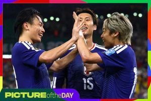 Khoảnh khắc World Cup: Nhật Bản làm rạng danh châu Á