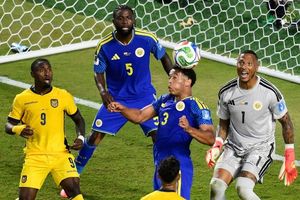 Người hùng Eloy Room giúp Curacao giành điểm số lịch sử ở World Cup
