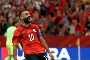 Salah rực sáng, Ai Cập ngược dòng thắng đậm New Zealand