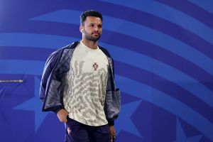 Sao Bồ Đào Nha hoãn đám cưới vì trận chung kết World Cup