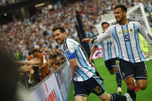 Argentina không cần vắt kiệt Messi
