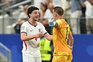Thù lao World Cup của tuyển Anh đi về đâu?
