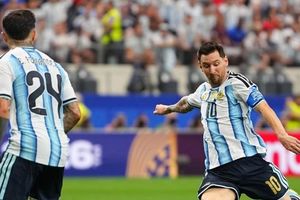 Messi sút hỏng penalty nhiều nhất lịch sử World Cup