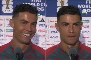 Phản ứng của Ronaldo khi phóng viên xin tăng lương