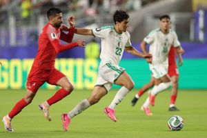 Sao trẻ gốc Việt được FIFA trao danh hiệu Cầu thủ xuất sắc nhất trận đấu Jordan-Algeria