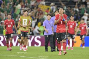 Hàn Quốc dễ bị loại vì quyết định khó tin với đội trưởng Son Heung-min