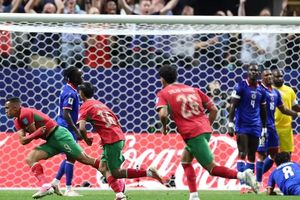 Morocco ngược dòng hạ Haiti, giành vé đi tiếp với ngôi nhì bảng