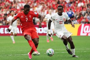 World Cup 2026: Hạ chủ nhà, Thụy Sĩ đứng đầu bảng B, Qatar bị loại