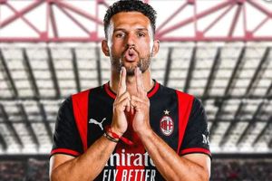 AC Milan nổ 'bom tấn' đắt nhất lịch sử