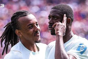 Video bóng đá Pháp vs Na Uy: Dembele áp sát Messi
