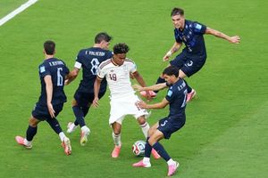 Video bàn thắng Uruguay vs Tây Ban Nha: Thua đau vì sai lầm của thủ môn