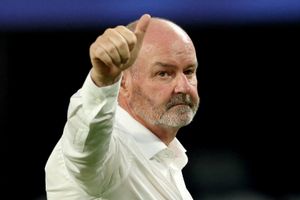 HLV đầu tiên rời ghế nóng ngay sau World Cup 2026