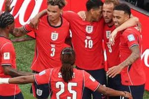 Tuyển Anh bùng nổ trong hiệp 2, Harry Kane tạo cột mốc mới