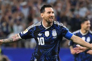 World Cup 2026 khép lại vòng bảng: Messi rực sáng, Ronaldo mờ nhạt
