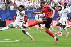 Harry Kane 'nổ súng' giúp đội tuyển Anh giữ ngôi đầu