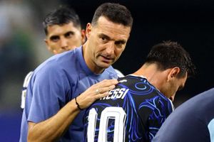 Argentina chốt tương lai HLV Scaloni