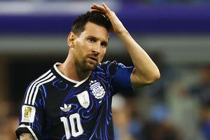 Vì sao FIFA chấm điểm Messi kém cầu thủ dự bị của Đức?