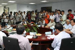 Căn phòng nhỏ 203 và 15 năm sau cuộc gặp định mệnh