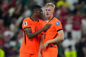 Vận xui lạ lùng của Hà Lan: 3 kỳ World Cup không thua đội nào vẫn bị loại