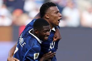 Mbappé lập cú đúp, tuyển Pháp dễ dàng ghi tên vào vòng 1/8