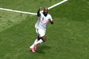 Bỉ 2-2 Senegal: Những phút cuối điên rồ