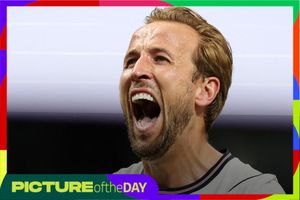 Khoảnh khắc World Cup: Ngày Kane cứu rỗi tuyển Anh