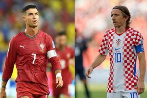 Ronaldo chạm trán Modric: Cuộc hẹn của những bước chạy vượt thời gian