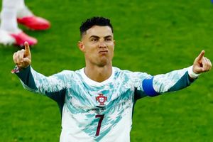 Ronaldo phản hồi thông tin giã từ tuyển Bồ Đào Nha sau World Cup 2026