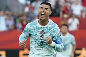 Ronaldo để ngỏ khả năng chia tay tuyển Bồ Đào Nha sau World Cup