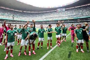 Đồng chủ nhà Mexico đối đầu đội tuyển Anh ở vòng 16 đội