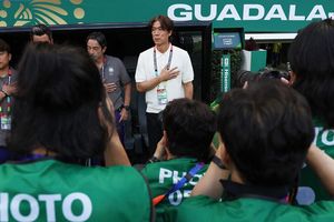 Nghị sĩ Hàn Quốc: HLV Hong Myung-bo phải giải thích với nhân dân về thất bại